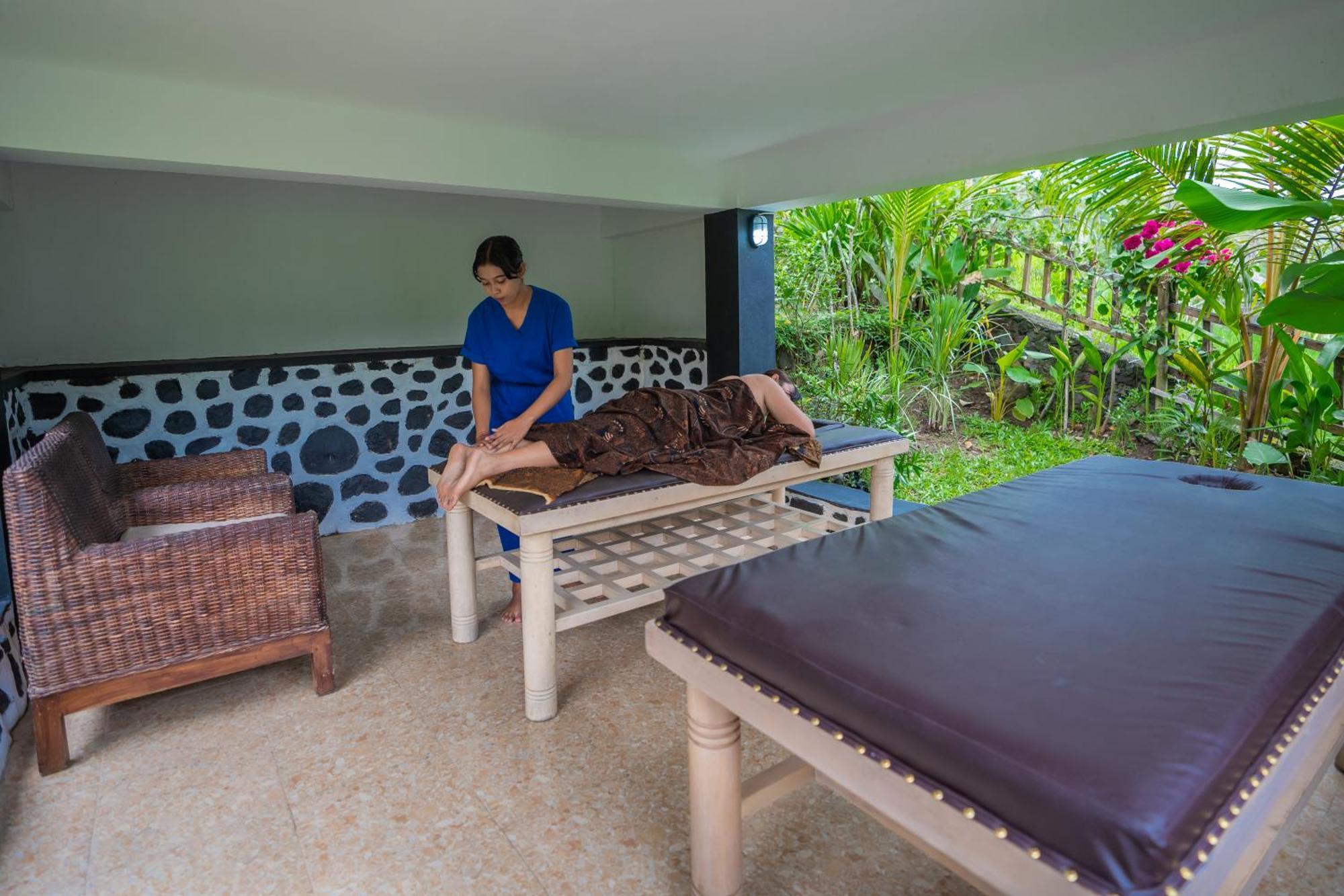 Lumbung Seraya Villa Karangasem Amlapura Exterior foto